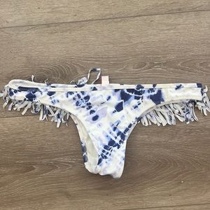 Victoria secret Swim bottoms blue/white tye dye with streamers in back. Size sml